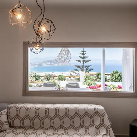 Heaven's Hill * Naxos City