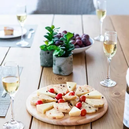 Heaven's Hill Apartament Naxos City