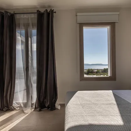 Heaven's Hill Naxos City