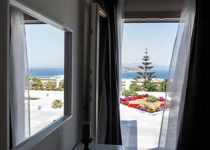 Heaven's Hill Apartment Naxos City
