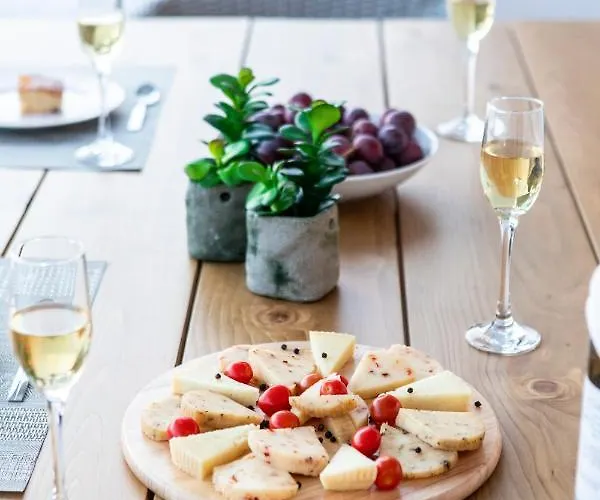 Heaven's Hill Apartment Naxos City