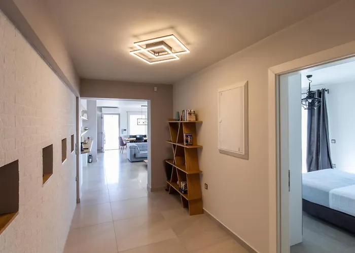 Heaven's Hill Apartment Naxos City